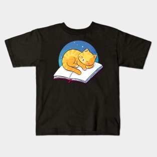 Cute ginger cat sleeping on a book illustration Kids T-Shirt